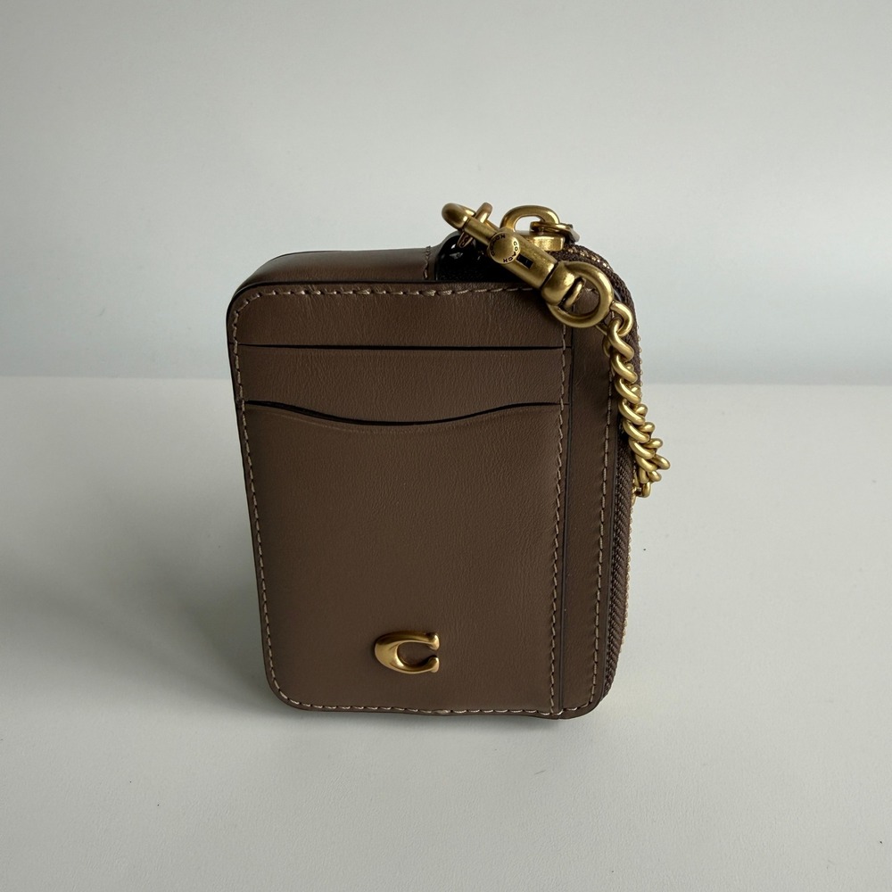 Coach Essential Chain Card Case Dark Stone Leather Wallet CAH08